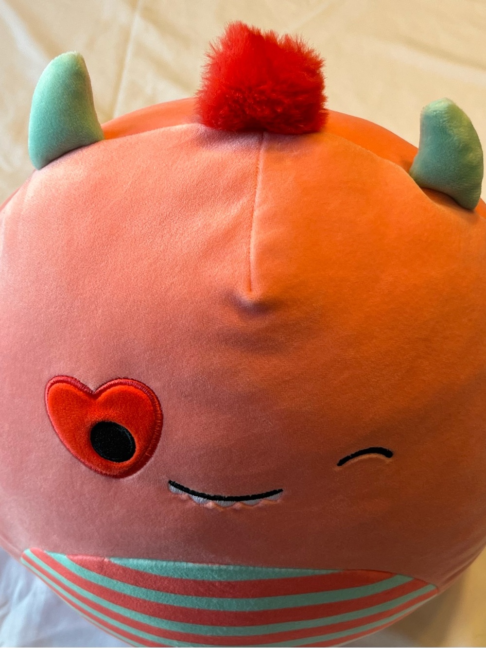 Squishmallows Willett Pink Monster Plush Approx 13 Inch Valentine - Picture 2 of 7